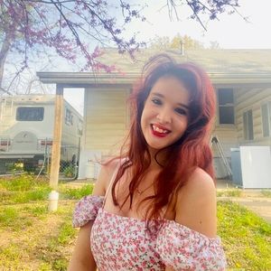 Meet your Posher, Gina